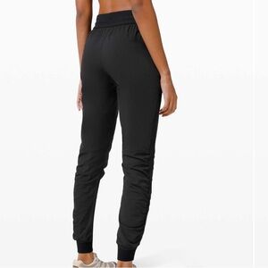 Lululemon Jogger - EUC